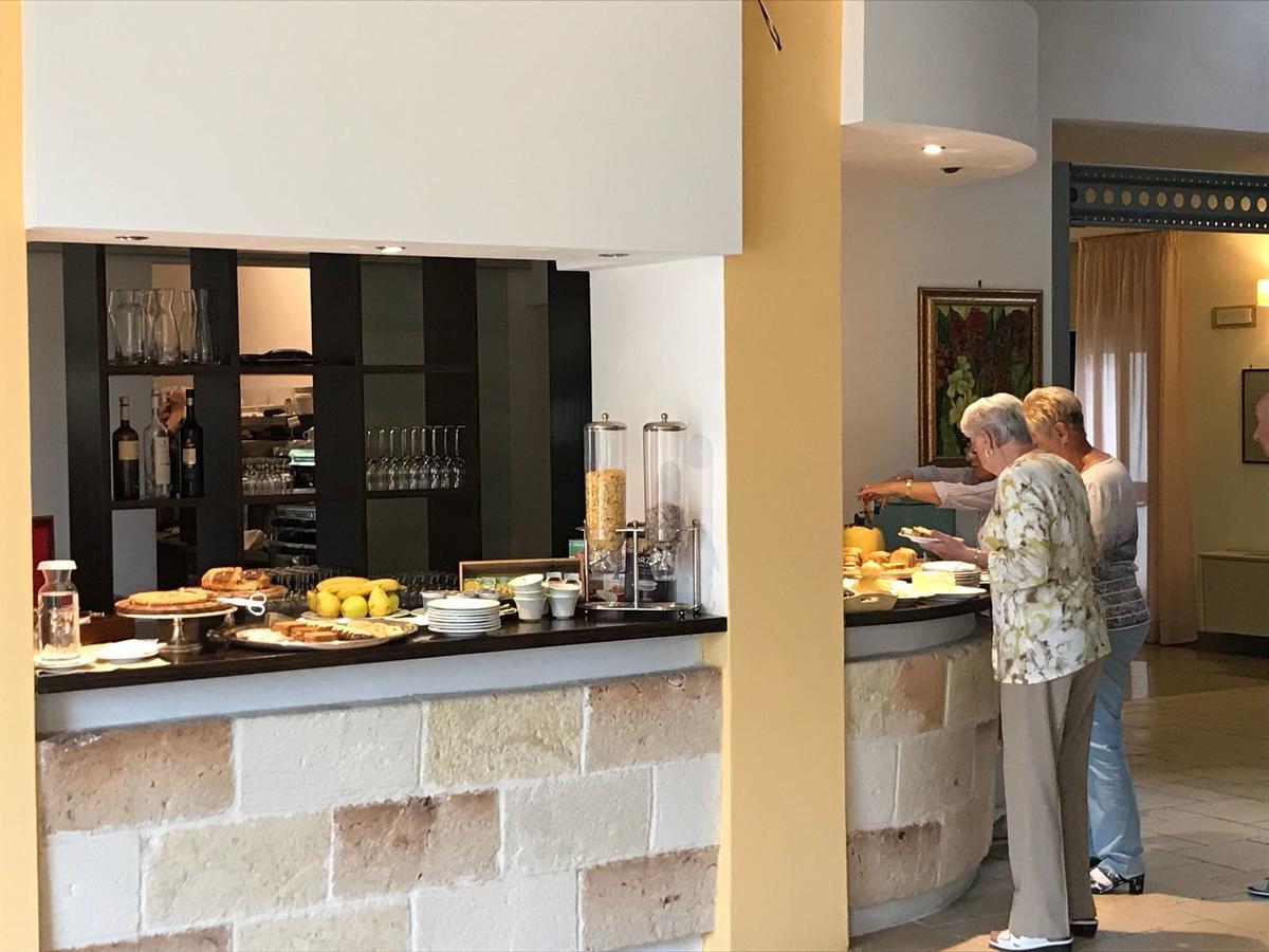 Relais La Fontanina - Wine Hotel Ostuni Dış mekan fotoğraf
